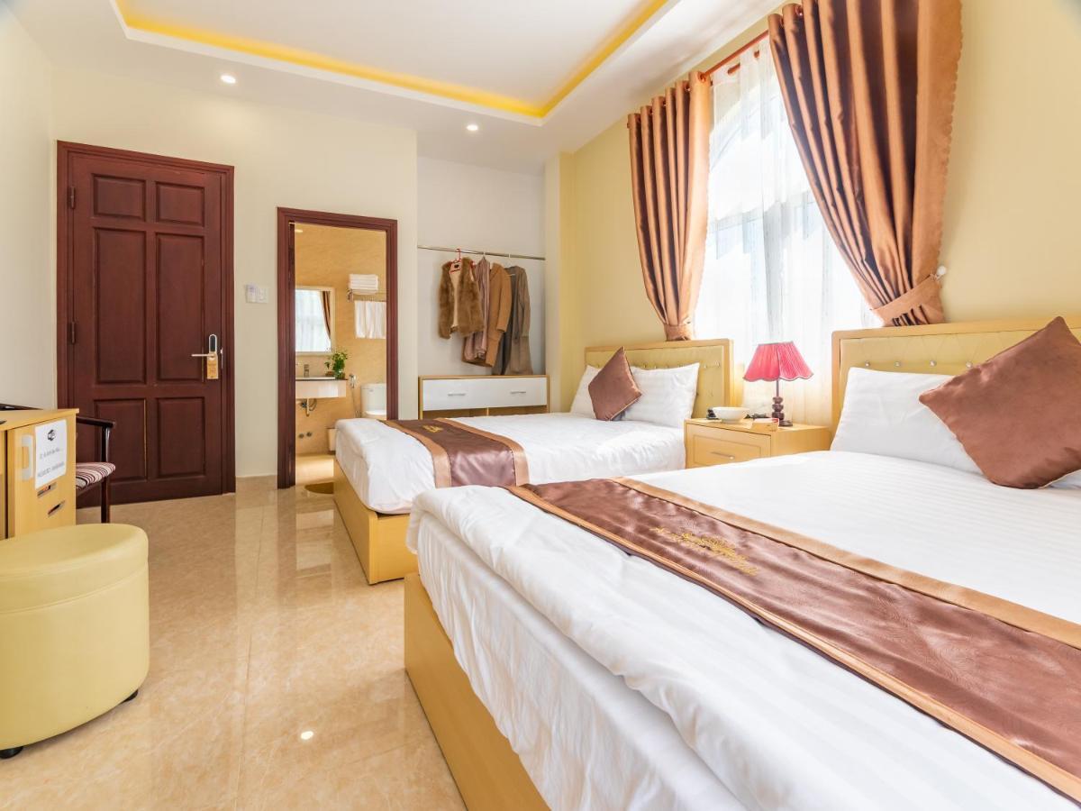 Aurora Hotel Dalat Exterior photo